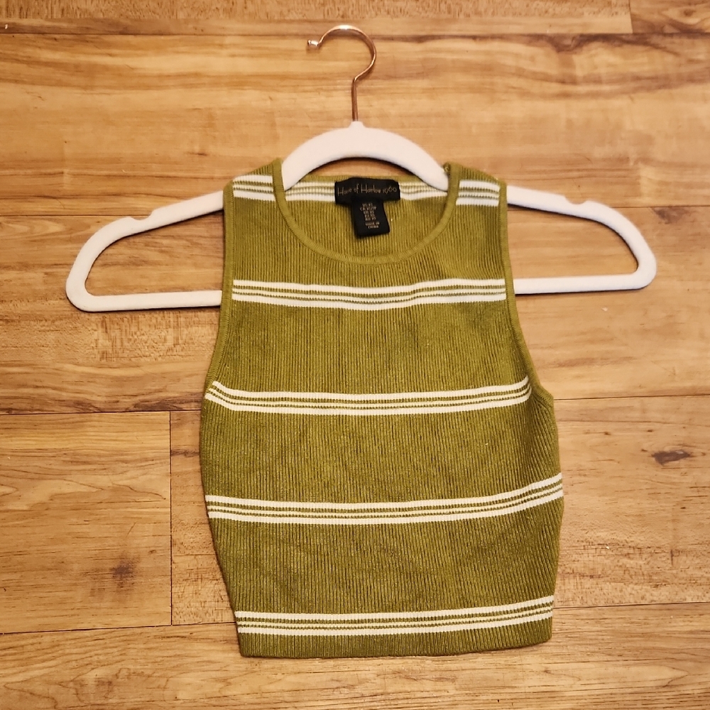 Heart Hips Green Fitted Crop Tank Top